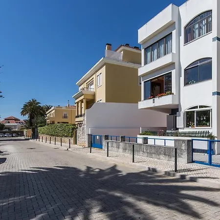 Apartment Homeysuite In Beach